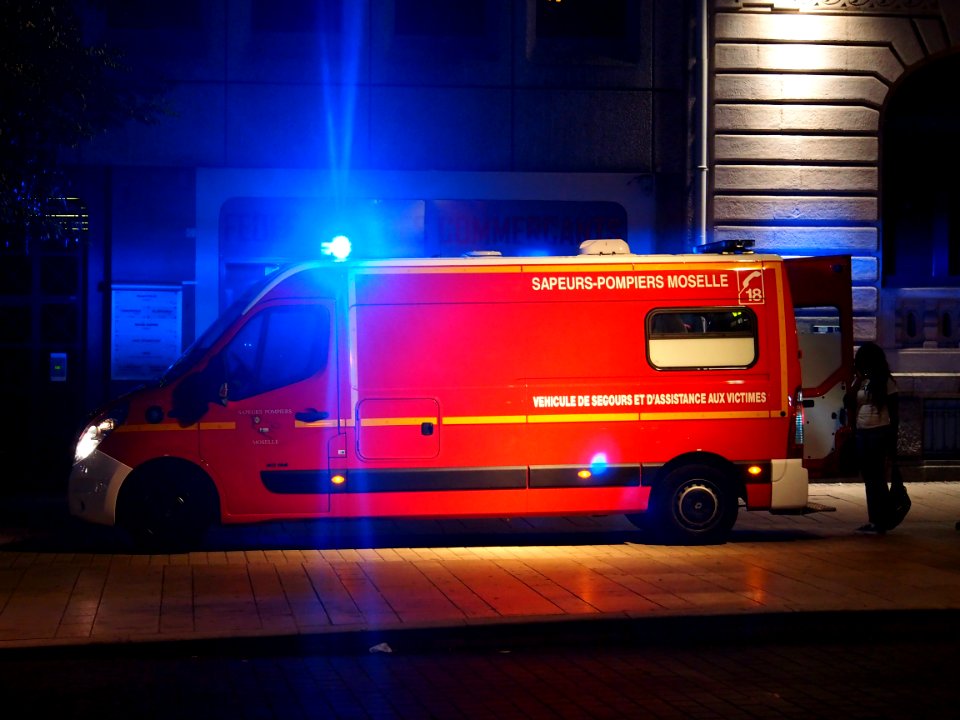 Sapeurs-Pompiers Moselle, vehicule de secours et d'Assistance aux Victimes at night in Metz, France