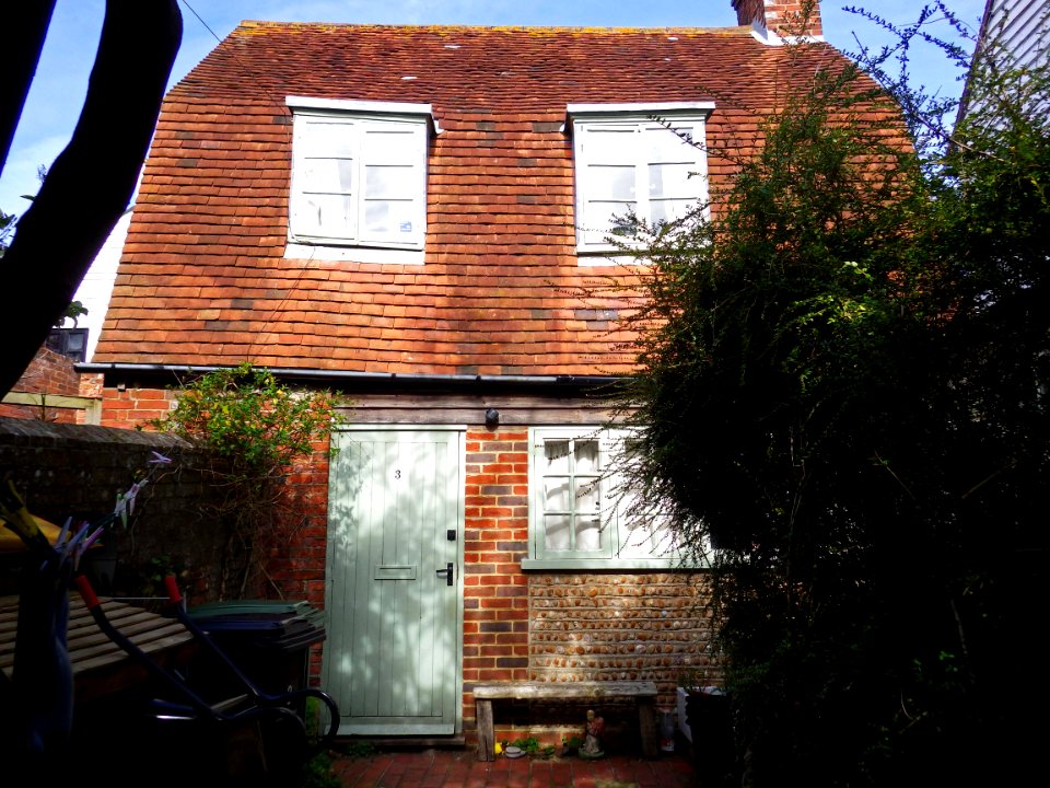 Seaview Cottage, 3 De La Warr Road, Old Town, Bexhill