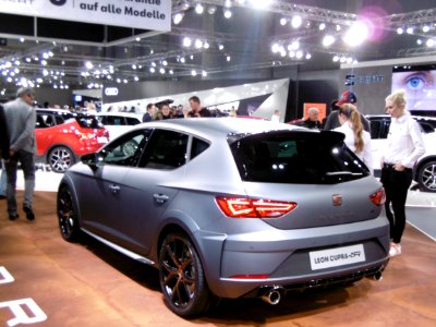 Seat Leon Cupra R (1) - Vienna Autoshow 2018