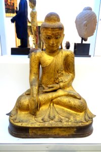 Seated Shakyamuni Buddha,late 19th - early 20th century, gilt bronze - Brooklyn Museum - Brooklyn, NY - DSC08301