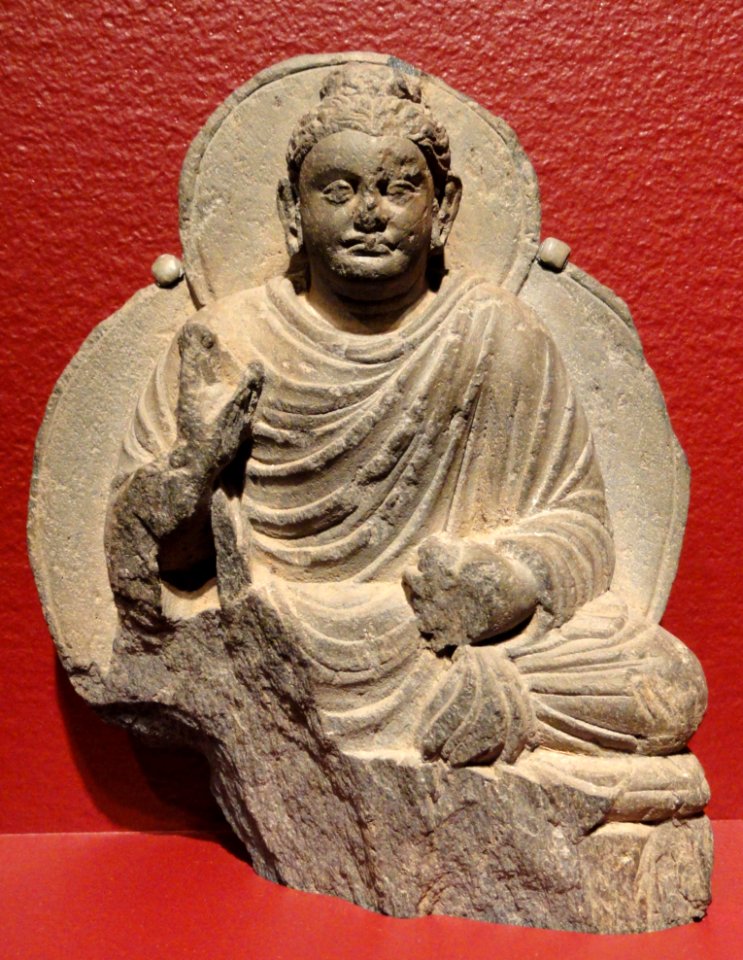 Seated Buddha, Gandhara, Pakistan, 2nd century AD, schist - San Diego Museum of Art - DSC06355