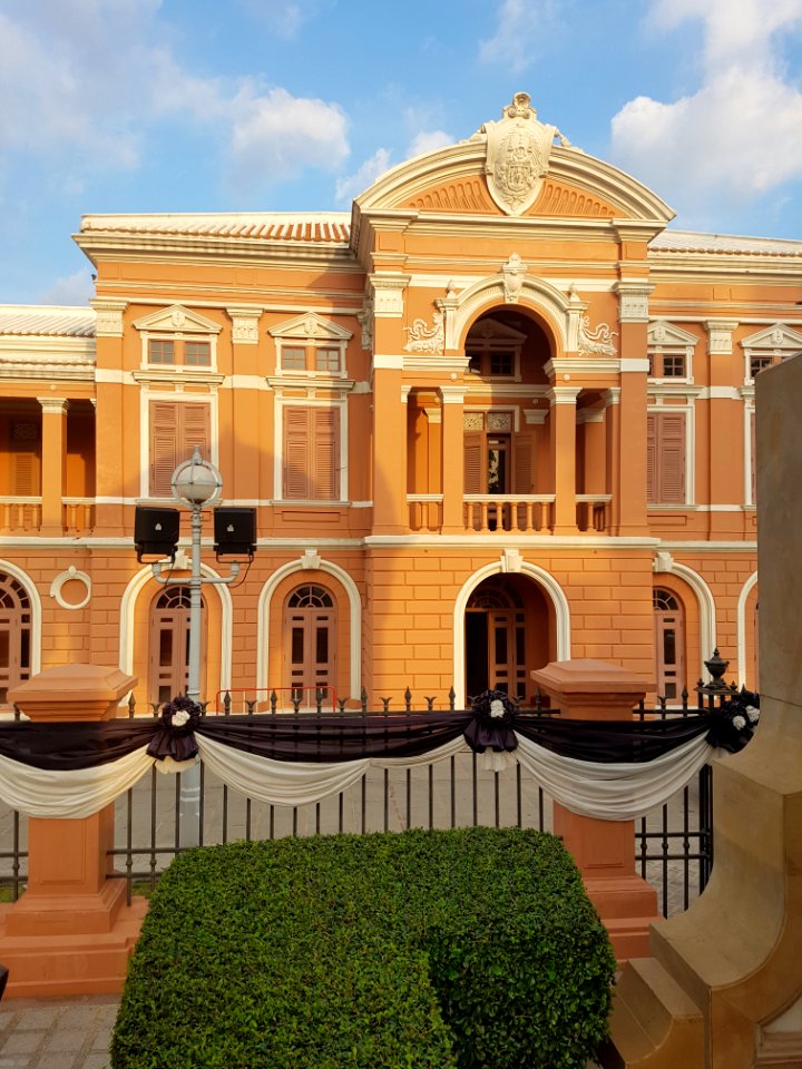Saran Rom Palace - Bangkok - 2017-01-19 - 001