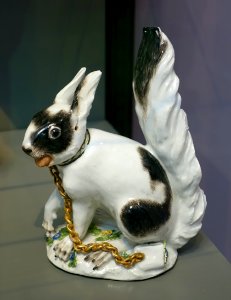 Seated squirrels, 2 of 2, Johann Joachim Kaendler, Meissen Porcelain Factory, c. 1740, hard-paste porcelain - Wadsworth Atheneum - Hartford, CT - DSC05445