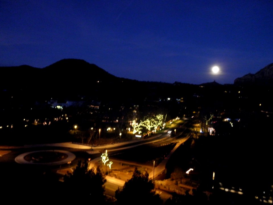 Sedona, Arizona, night time with Moon