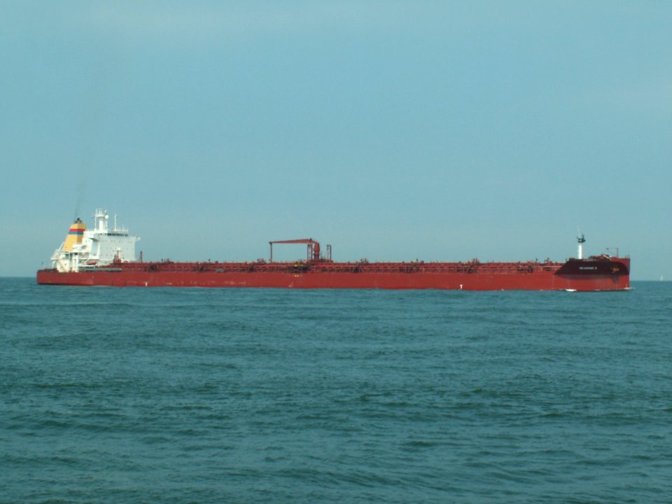 Searose G - IMO 9050096 - Callsign C6UC2 p2 15Jul05 approaching Port of Rotterdam, Holland 01-Jan-2005