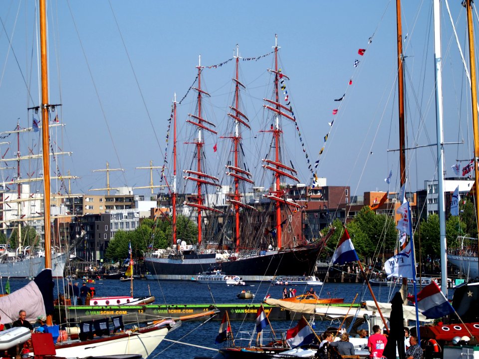 Sedov (ship, 1921), Port of Amsterdam, pic3