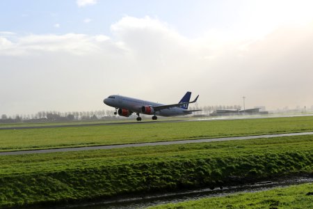 SE-DOZ, EHAM