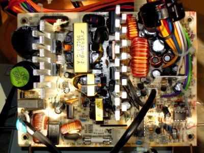 Seasonic 200 Watt Netzteil PCB -Draufsicht, top view- im Mai 2020c