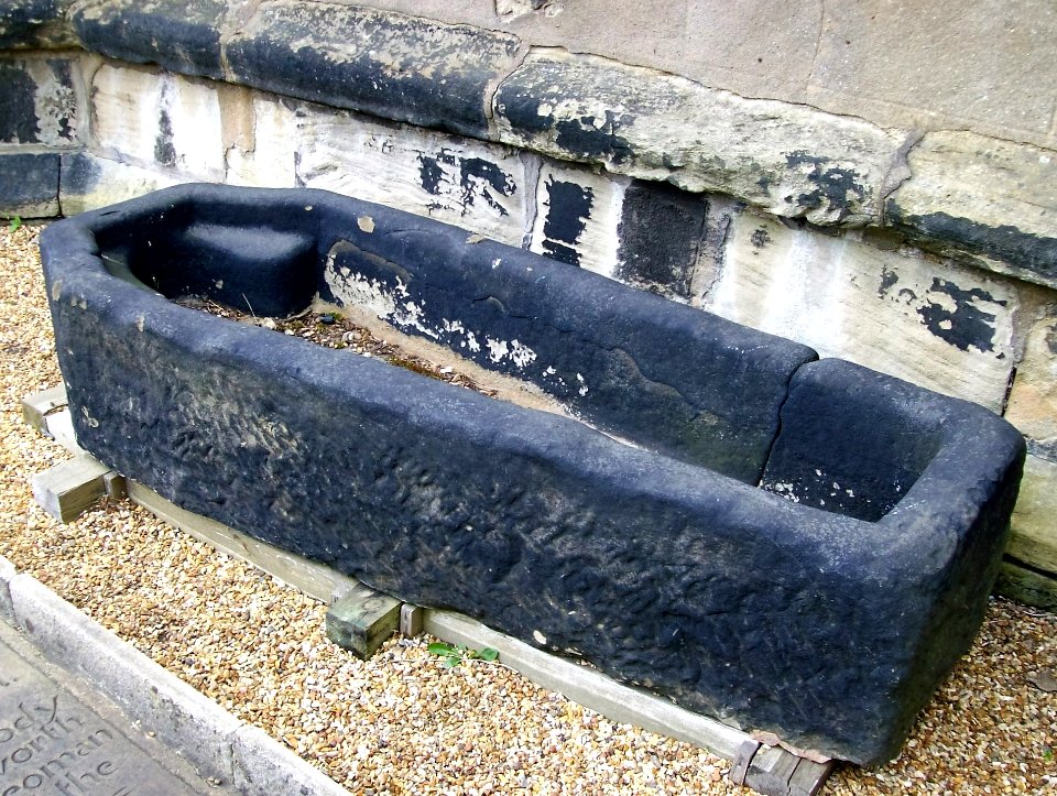 Sarcophagus, All Saints, Crofton