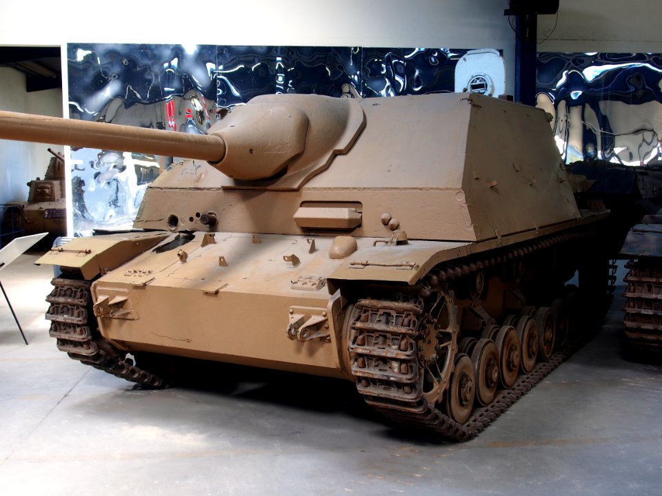 Sd.Kfz. 162-1 Jagdpanzer IV-70(A) in the Musée des Blindés, France, pic-4