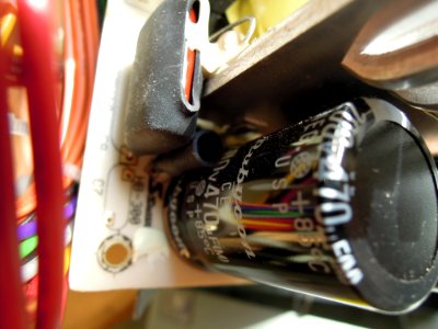 Seasonic 200 Watt Netzteil PCB -Netzspannungsteil mit 200V 470µF Elektrolytkondensator- im Mai 2020