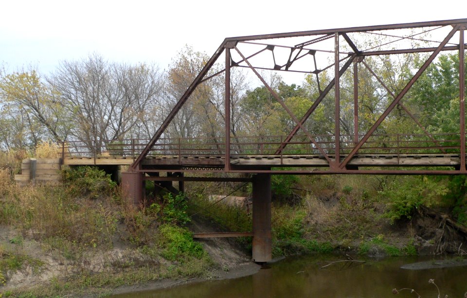 SD bridge 14-133-170 W end 1