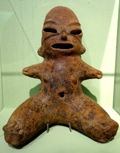 Seated 'Olmecoid' figure, Morelos, Mexico, c. 1200-500 BC, ceramic - Fitchburg Art Museum - DSC08798