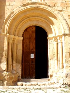 Segovia - Iglesia de la La Vera Cruz, exterior 04