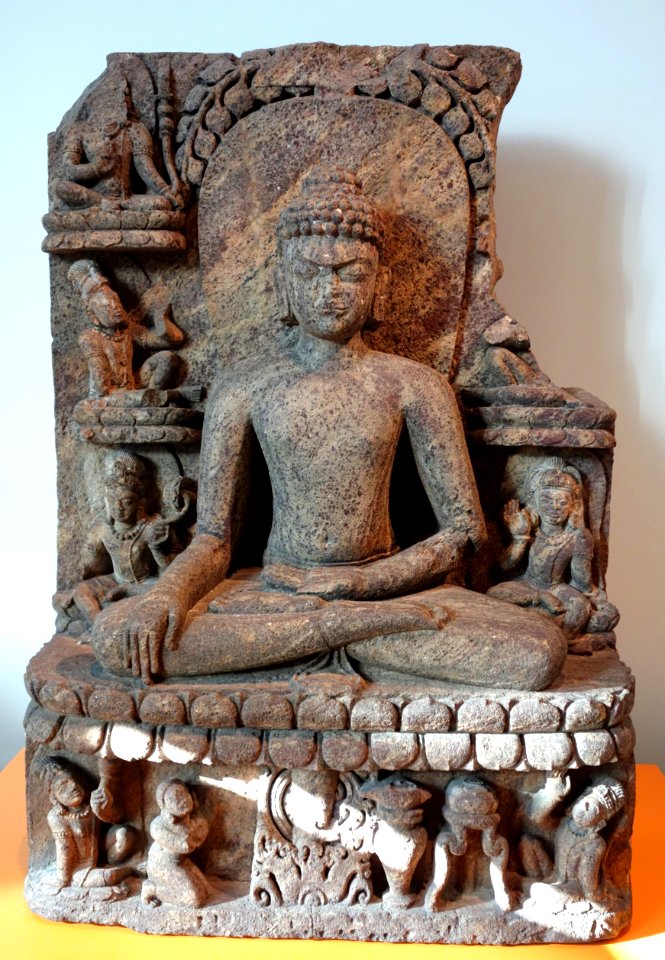 Seated Buddha at the moment of enlightenment, India, Orissa, 10th-12th century, stone - Royal Ontario Museum - DSC04541