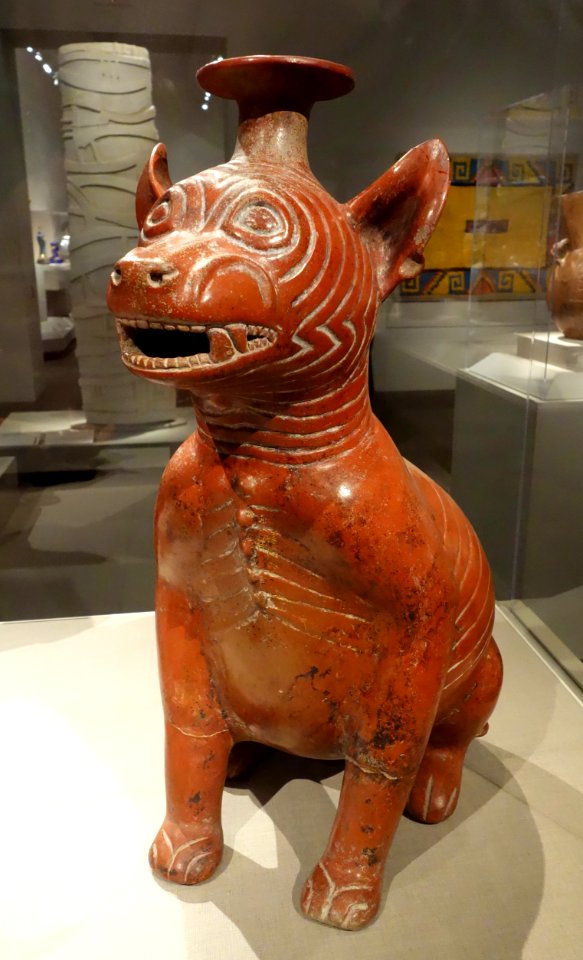 Seated dog, West Mexico, Colima, 300 BC to 300 AD, earthenware and pigment - De Young Museum - DSC00443