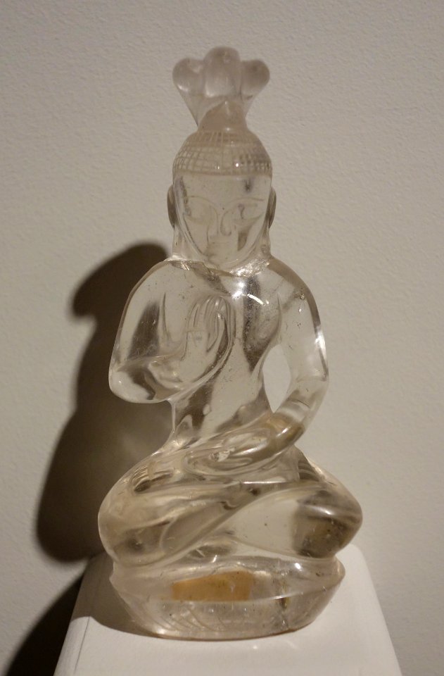 Seated Buddha, Nepal, 17th century, rock crystal - Cincinnati Art Museum - DSC03216
