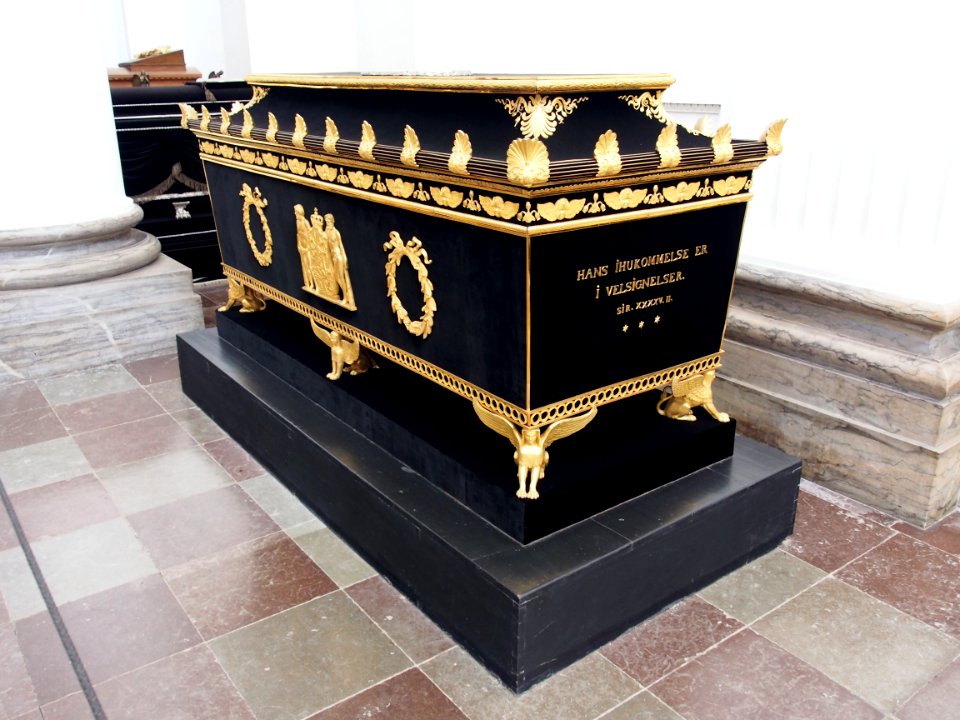Sarcophagi in Roskilde Cathedral pic05