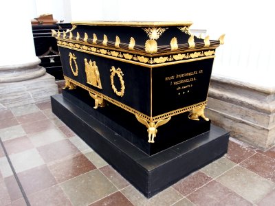 Sarcophagi in Roskilde Cathedral pic05