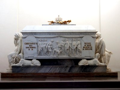Sarcophagi in Roskilde Cathedral pic07