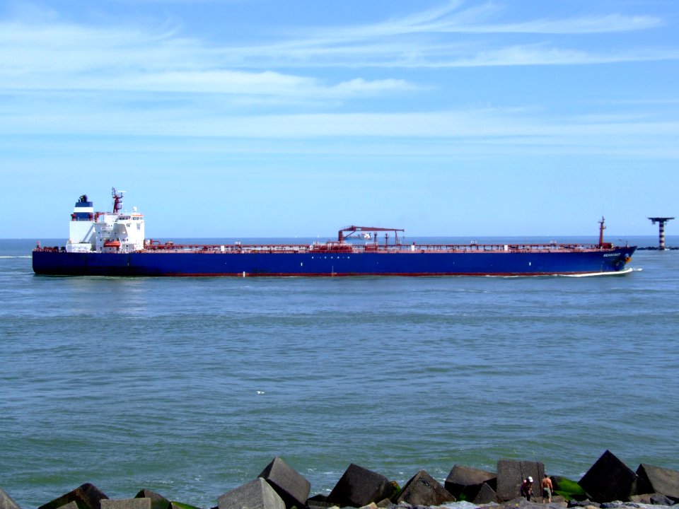 Seascout p8 approaching Port of Rotterdam, Holland 08-Jul-2007
