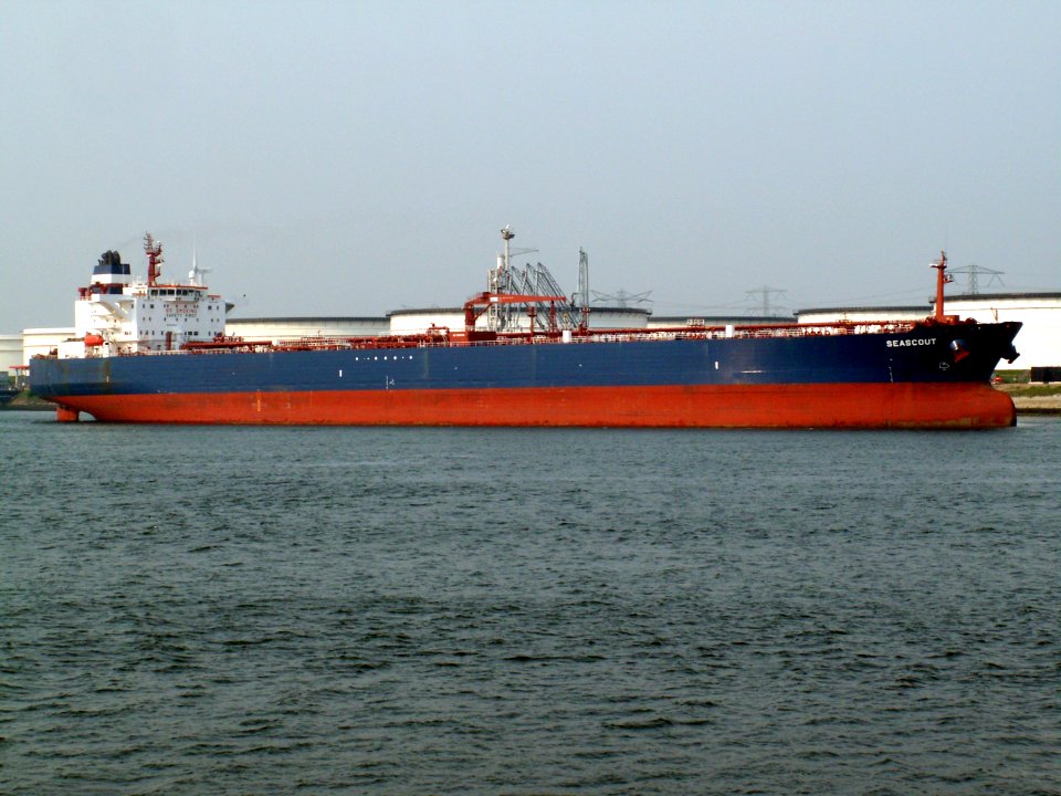 Seascout pic2 at the '4e Petroleumhaven', Port of Rotterdam, Holla 07-May-2006