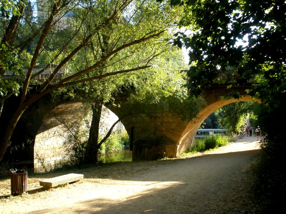 Segovia - Puente de la Calle de la Moneda