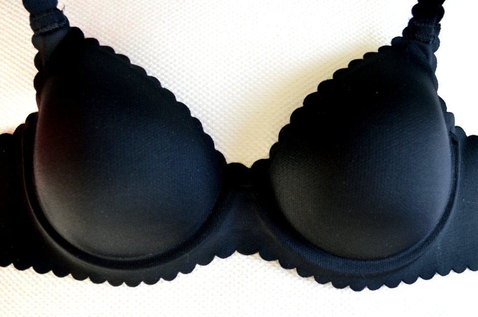 Seamless black T-shirt bra