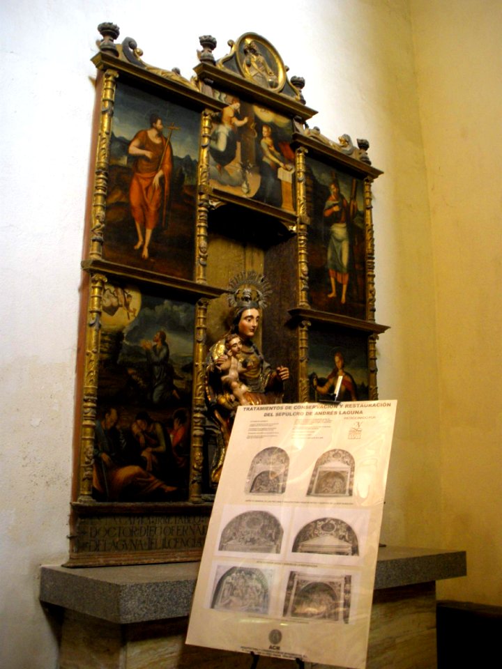 Segovia - Iglesia de San Miguel 30