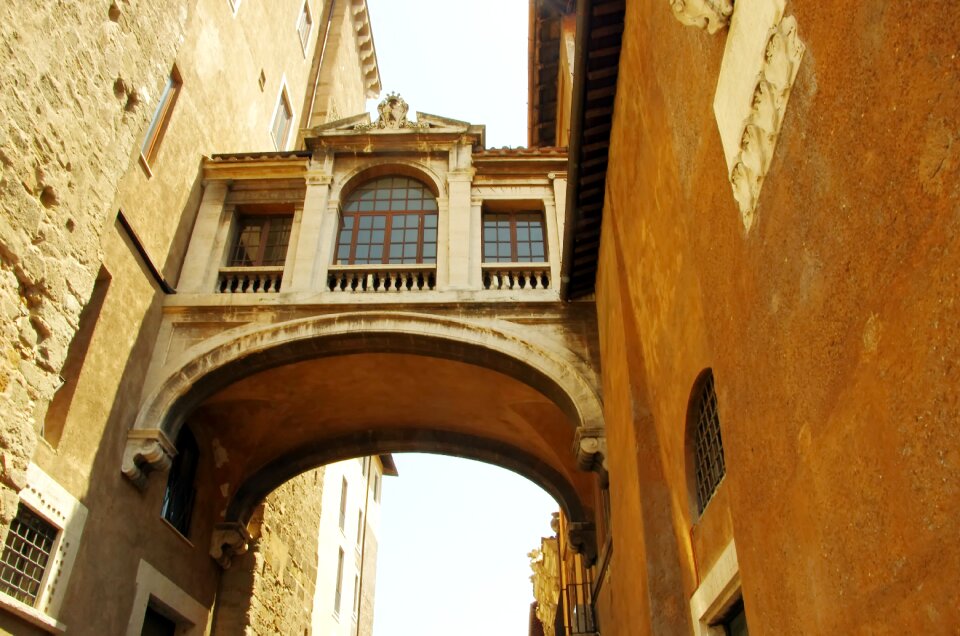 Bridge architecture passage