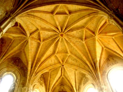 Segovia - Real Monasterio de Santa María del Parral, interior 1