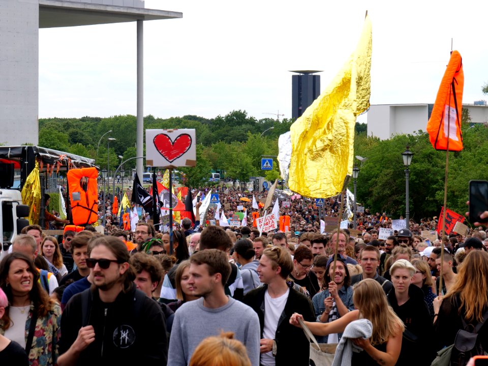 Seebrücke demonstration Berlin 06-07-2019 18