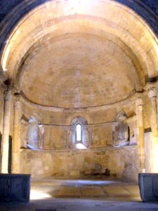 Segovia - Iglesia de San Juan de los Caballeros, interior 05