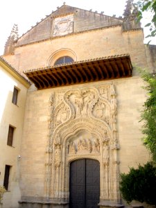 Segovia - Monasterio de Santa Cruz la Real-Universidad SEK, portada tardogótica de la Iglesia 7