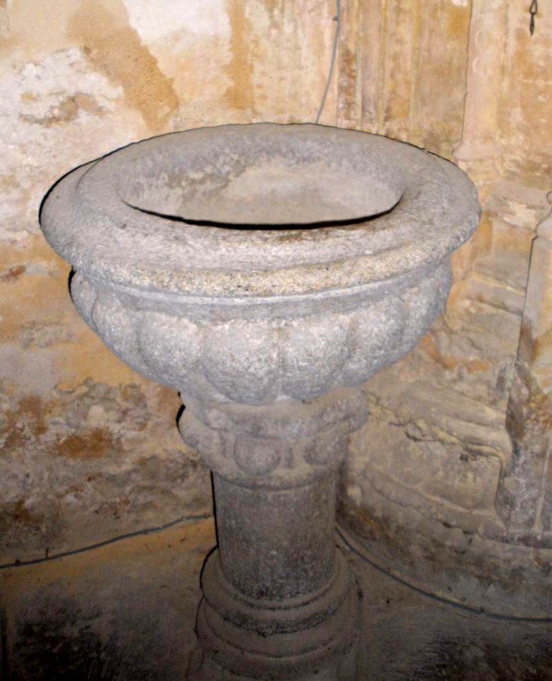 Segovia - Real Monasterio de Santa María del Parral, interior 9