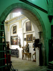 Segovia - Iglesia de San Martín, interior 06