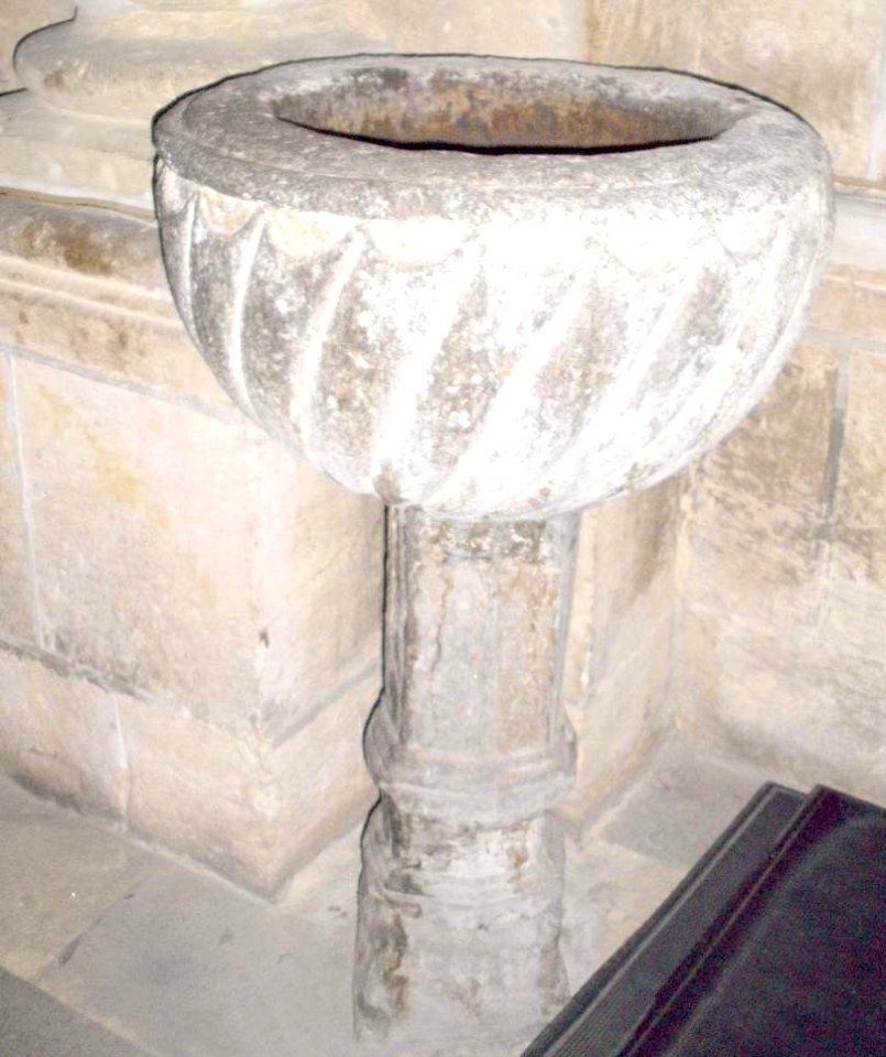 Segovia - Iglesia de San Millán, interior 20