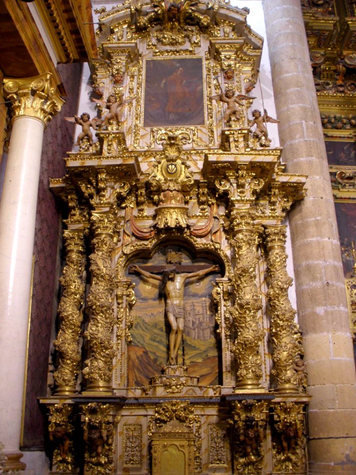 Segovia - Iglesia de San Miguel 19
