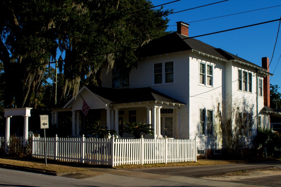 Sapp House Side 1