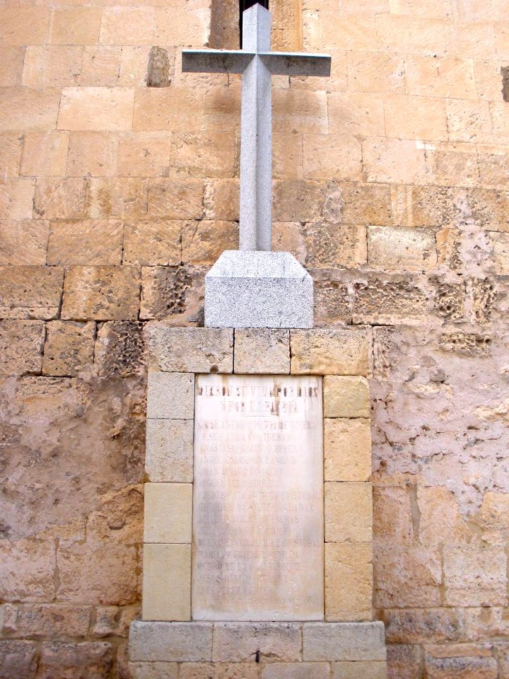 Segovia - Iglesia de San Millán, exterior 06