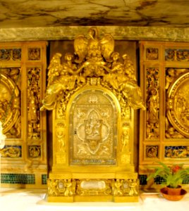 Segovia - Convento de los Carmelitas Descalzos, Capilla de San Juan de la Cruz, Sepulcro del santo 2