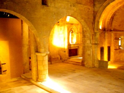Segovia - Iglesia de San Juan de los Caballeros, interior 09 photo