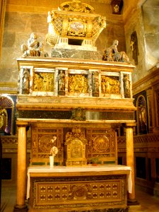 Segovia - Convento de los Carmelitas Descalzos, Capilla de San Juan de la Cruz, Sepulcro del santo 1
