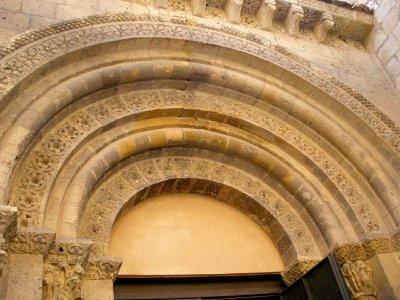 Segovia - Iglesia de San Juan de los Caballeros-Museo Zuloaga, exterior 07