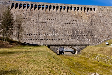 Schwarzenbachtalsperre dam from down 2020-03-15 pixel-shift 01