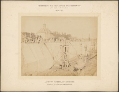 Schutsluis te Sas van Gent, bestek No 190. Aanzicht achterkant sluismuur. Stand , Bestanddeelnr 871