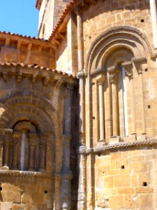 Santillana del Mar - Colegiata de Santa Juliana, exteriores 04