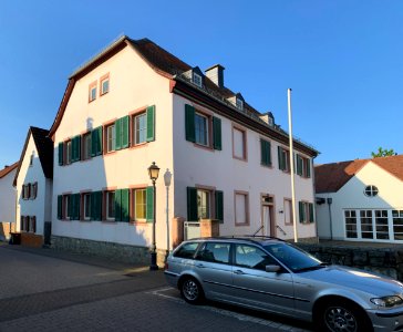 Schwalbach am Taunus, Taunusstraße 13