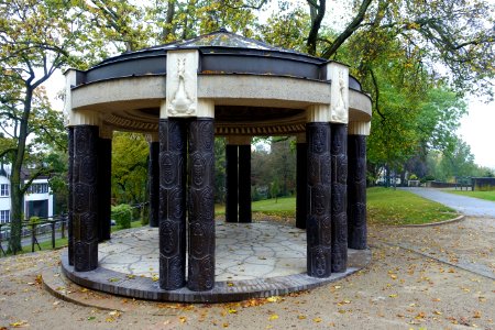 Schwanentempel - Mathildenhöhe - Darmstadt, Germany - DSC01390