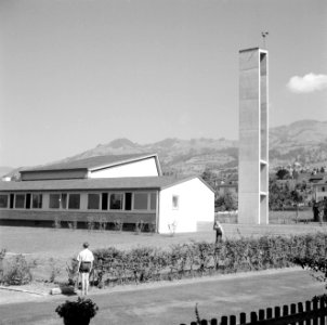 Schwyz. Kerk van de Evangelisch-reformierte Kirchengemeinde Brunnen-Schwyz zija, Bestanddeelnr 254-3807